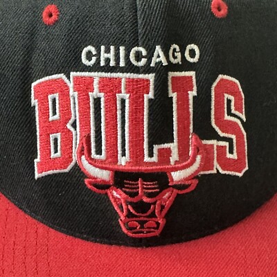 mitchell&ness Chicago Bulls y2k 刺繍ロゴ NBA mitchell&ness Chicago Bulls y2k 刺繍ロゴ NBA mitchell&ness