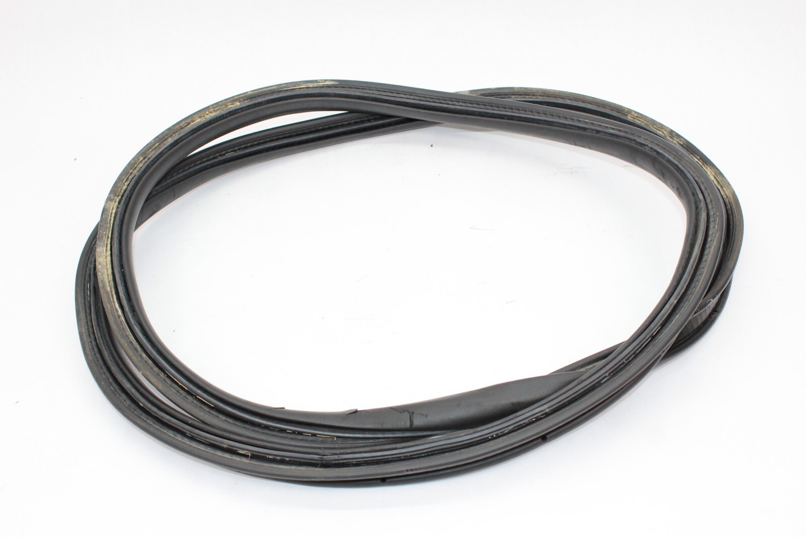 2003-2010 Bentley Continental GT Rear Door Lid Tailgate Trunk Weatherstrip Seal