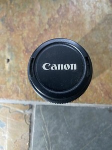 Canon EF 90-300mm 1:4.5-5.6 Telephoto Zoom Lens