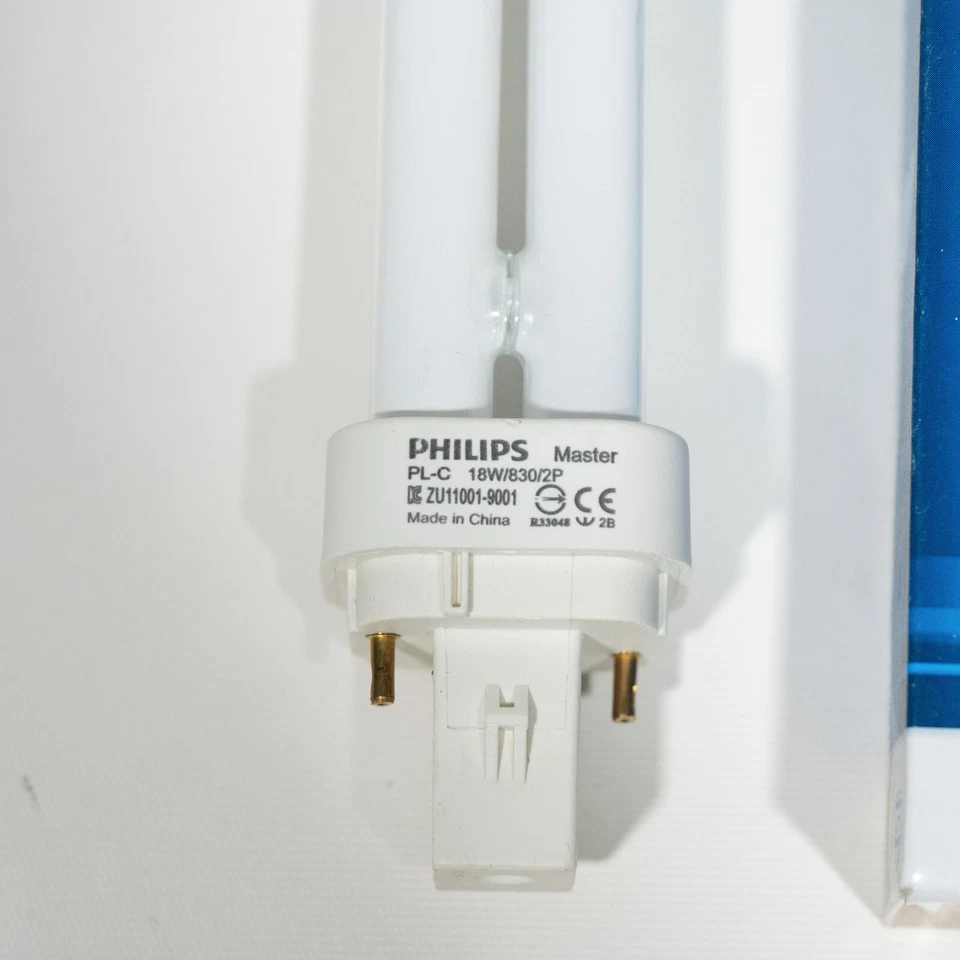 Philips Master PL-C 2P 18W/830 G24d-2 1200lm 2 Pines Globo Blanco Cálido - NUEVO Foto 2 de 4