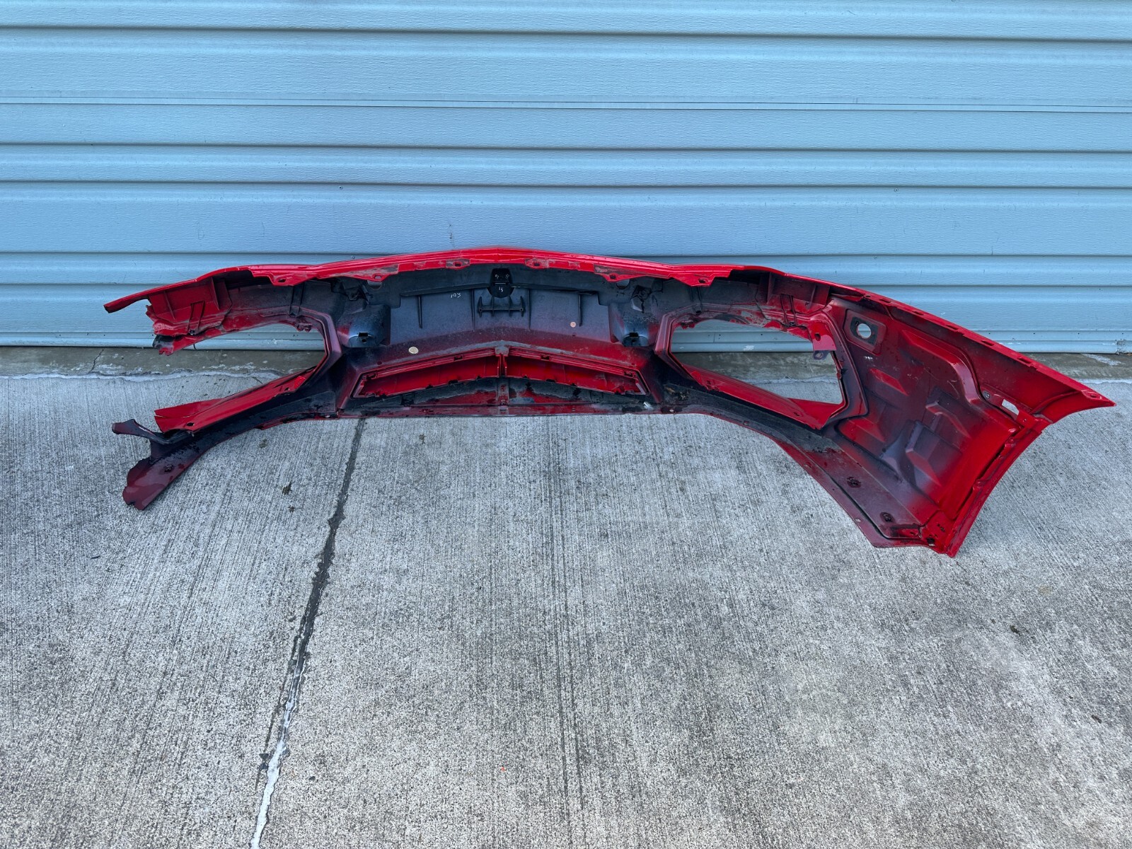 2010-2014 Lamborghini Aventador LP700-4 Front Bumper W Parktronic 470807103C