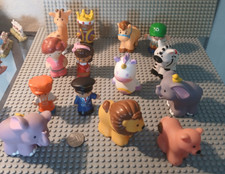 FISHER PRICE LITTLE PEOPLE LOT OF VARIETY OF ANIMALS AND FIGURES PREOWNED