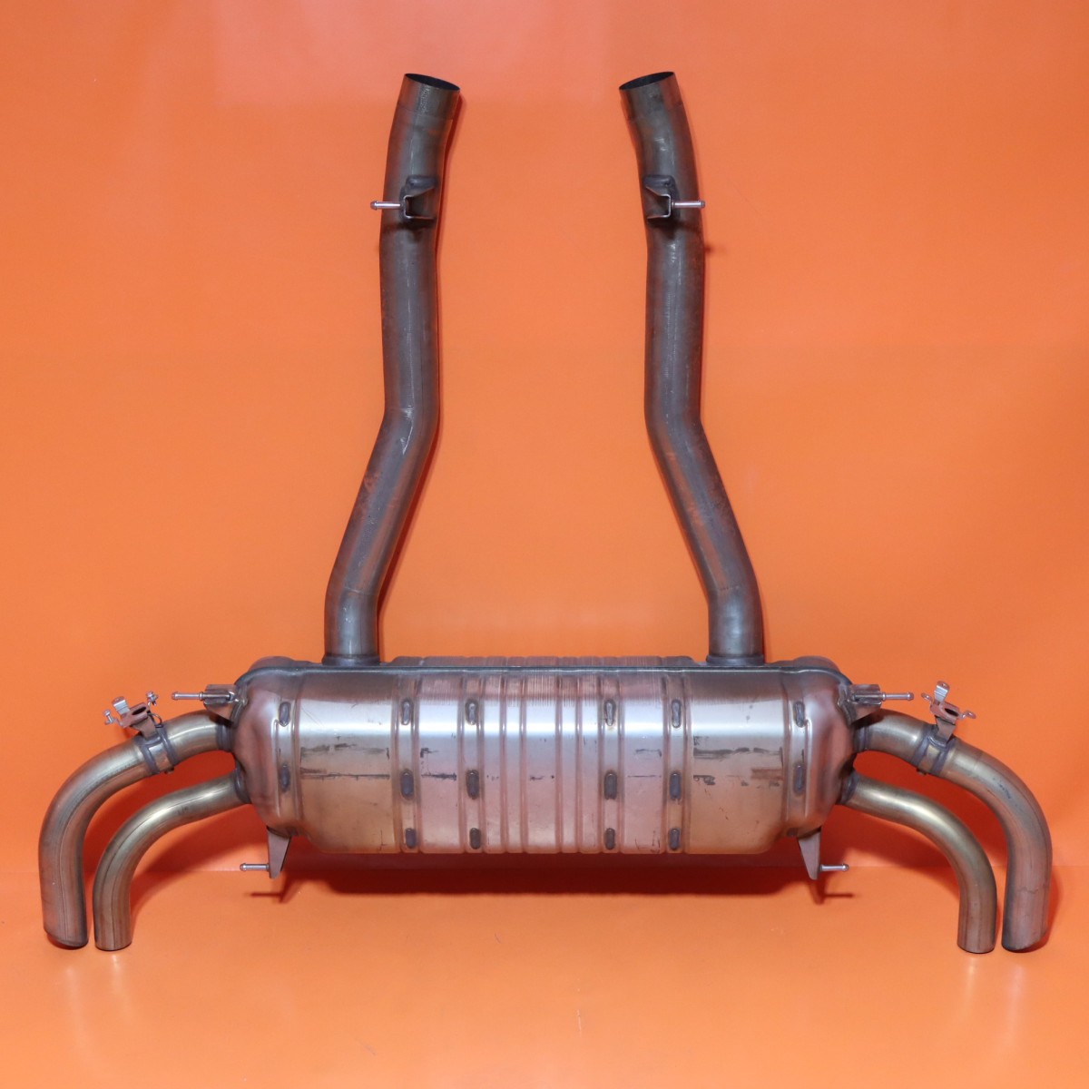 Rolls-Royce Cullinan 2019-2024 Muffler P/N 8685587