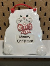 VTG Smoky Mountain Pottery White Cat Kitten Wall Plaque Meowy Christmas Holiday
