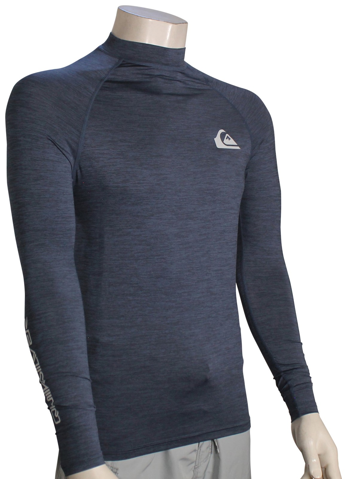 Защита от сыпи Quiksilver Everyday LS - Винтажный цвет индиго Хизер - Новинка 7990₽