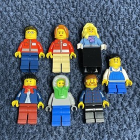 LEGO Advanced Models 10222 Winter Village Post Office 100% Complete W/Book