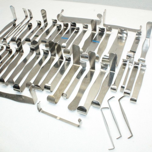Lot of 6 lbs Assorted Surgical Retractors Tools (Incl. Farabeuf, Army/Navy)