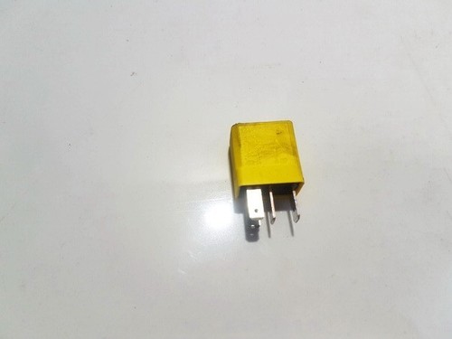 24433728 Relais, Arbeitsstrom 702.22 Opel Zafira DE824682-03