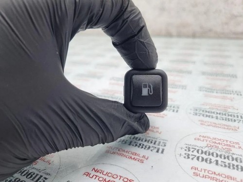 VW GOLF V 1K1 Schalter zum Öffnen des Kraftstofftanks 3B0959833A 1.90 31448339