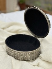 Große Vintage Schmuckkästchen, silberplattiert, mit Samt ausgekleidet(045)