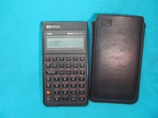 CALCOLATRICE SCIENTIFICA HEWLETT PACKARD 42S RPN CON CUSTODIA E BATTERIE NUOVE