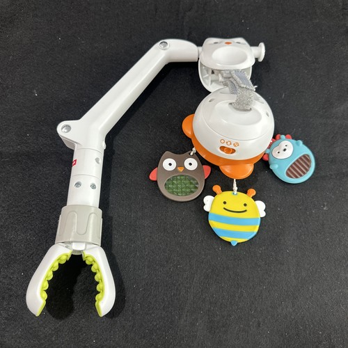 SKIPHOP Explore & More 3-in-1 Travel Mobile Owl Bee Ages 0-5 months