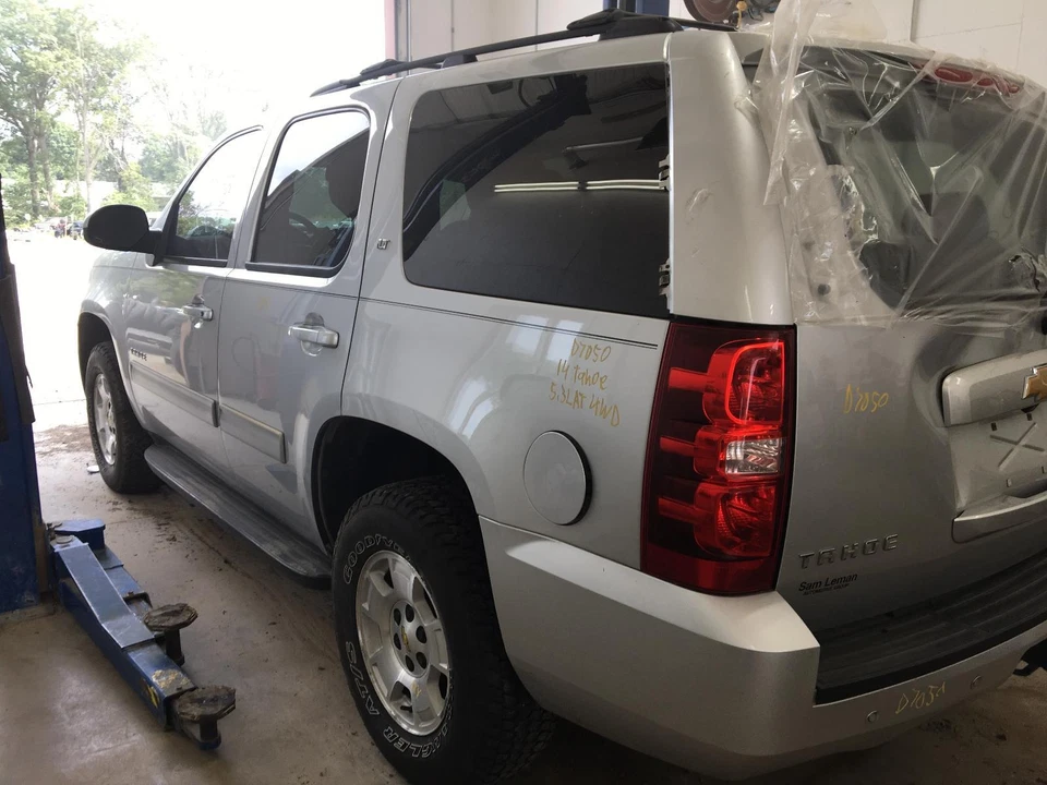 Medidor de velocímetro usado se adapta a: Chevrolet Tahoe Cluster 2014 MPH mercado de EE. UU. 6,0 L ID Foto 3 de 4