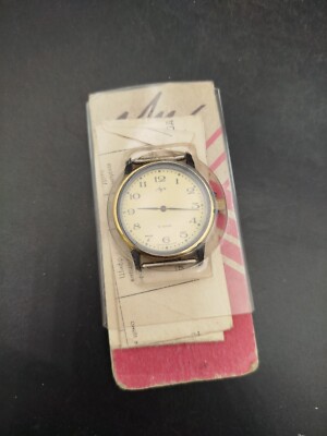Wintage NEW mechanical watch Luch. Made in Belarus 1990-s.