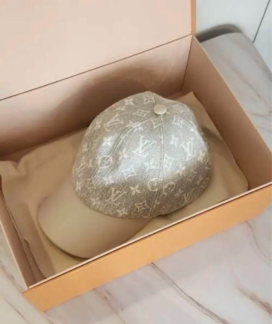 Louis Vuitton Monogram Gradient Cap M Grey Canvas Hat Leather