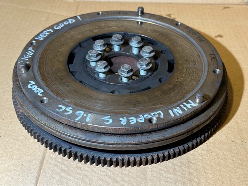 2002 Mini Cooper S 1.6 DUAL MASS FLY WHEEL / FLYWHEEL / GENUINE PART R50 R52 R53 - Picture 2 of 11