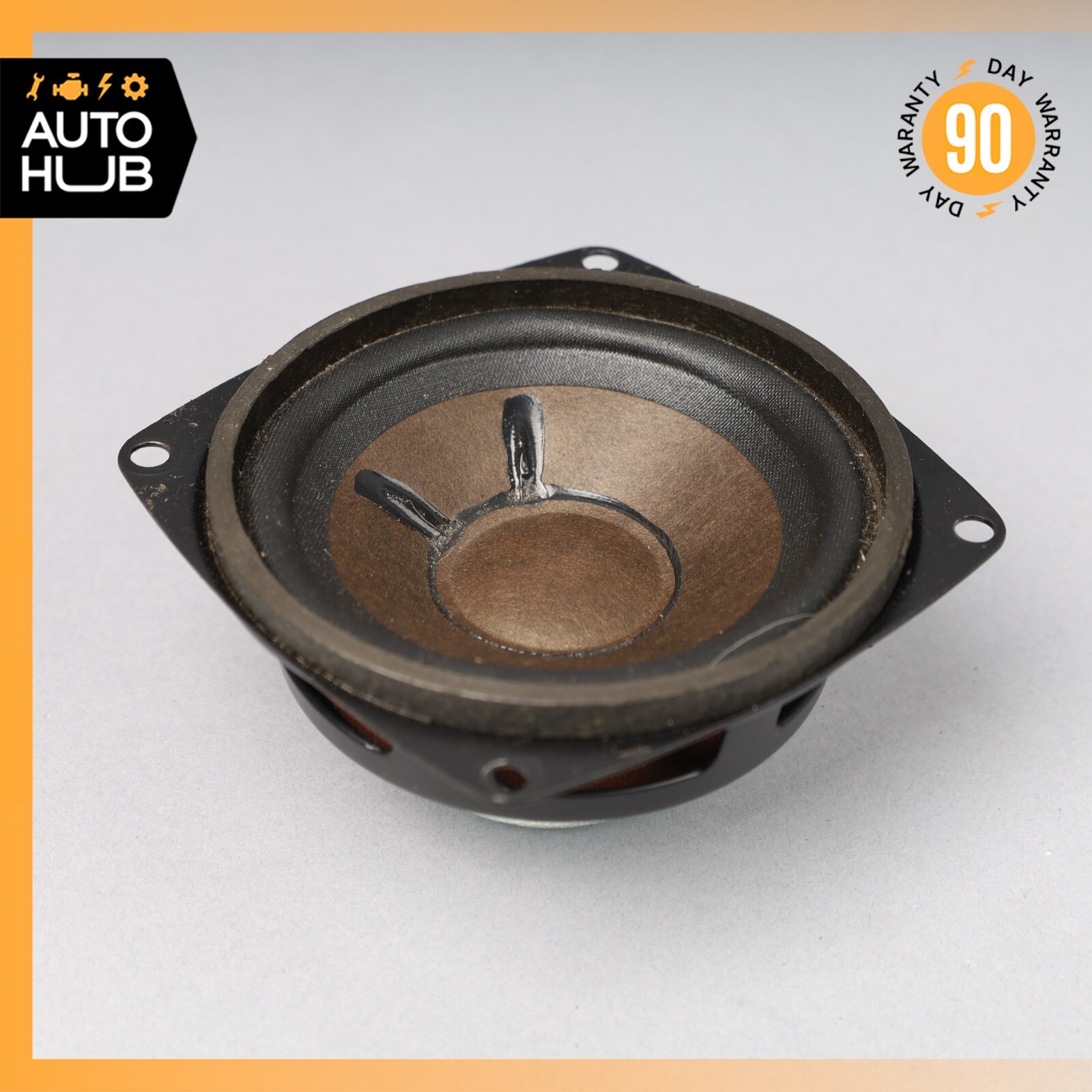 03-19 Maserati GranTurismo M145 Dashboard Dash Center Audio Speaker Bose OEM