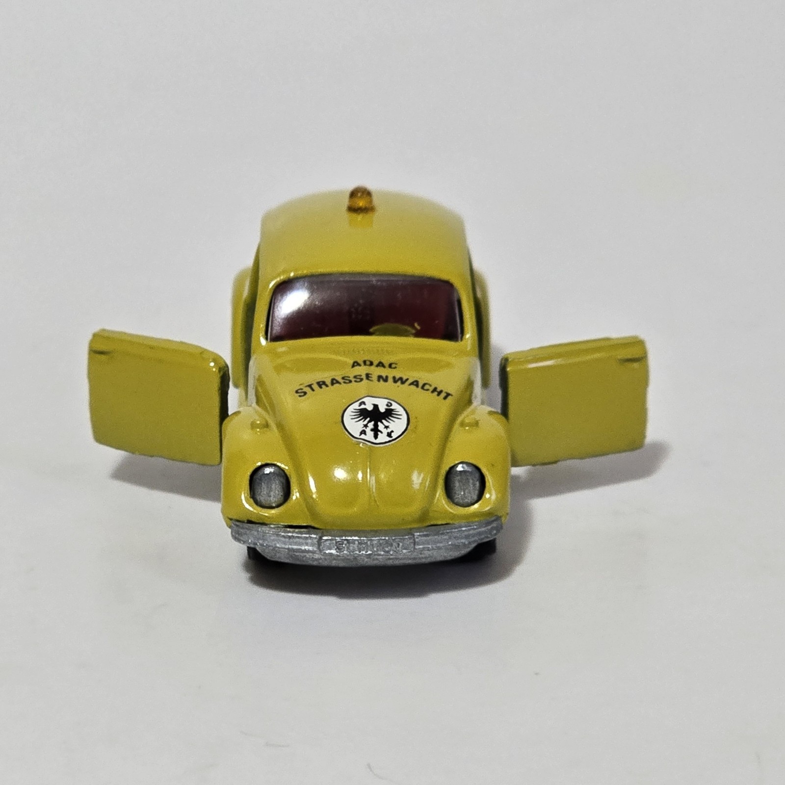 1:66 Schuco 818 ADAC VW Volkswagen Beetle 1302 S MINT