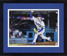 Autographed Roki Sasaki Dodgers 16x20 Photo Fanatics Authentic COA Item#14400382