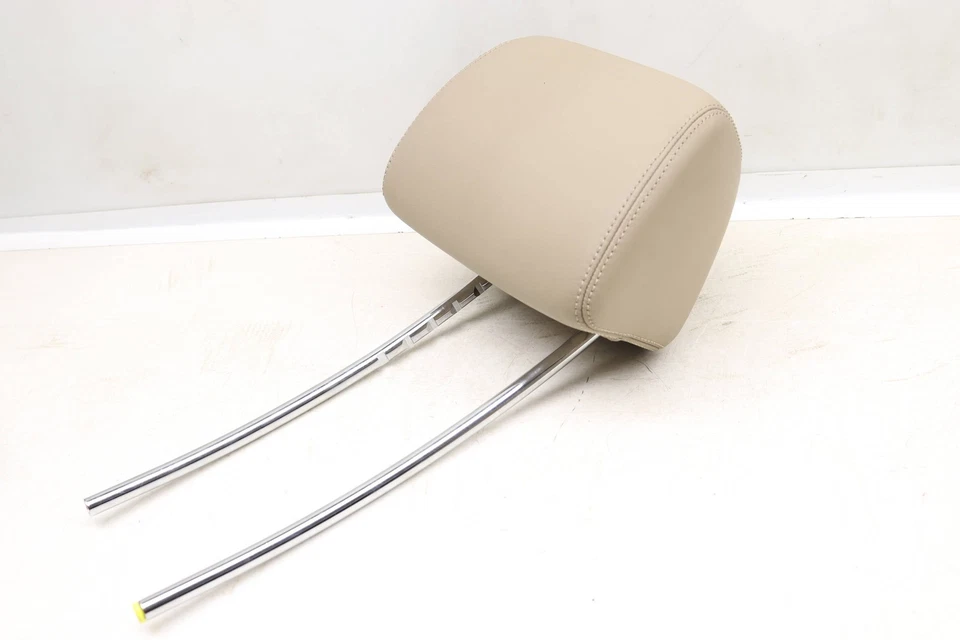 Mercedes-Benz E63 AMG S 2014-2016 - Asiento trasero reposacabezas / reposacabezas 2129703278 Foto 2 de 4