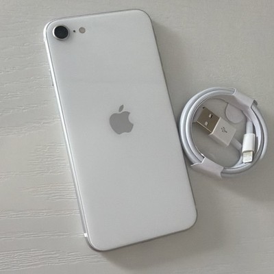 Apple iPhone SE (2020) 2nd Gen. 64 GB  White (Factory Unlocked) Smartphone