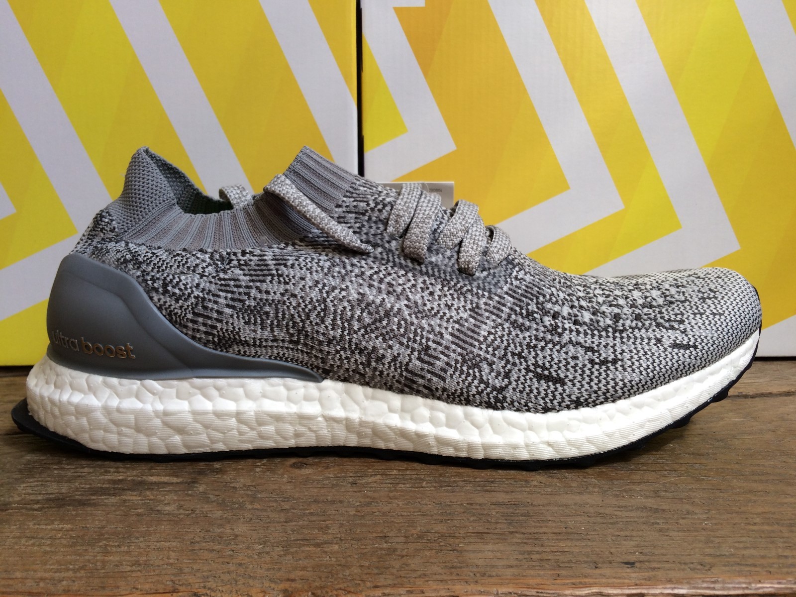 hallensportschuhe herren adidas