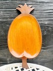 VINTAGE WOODEN WOOD PINEAPPLE SHAPED DESIGN SERVING DISH PLATE