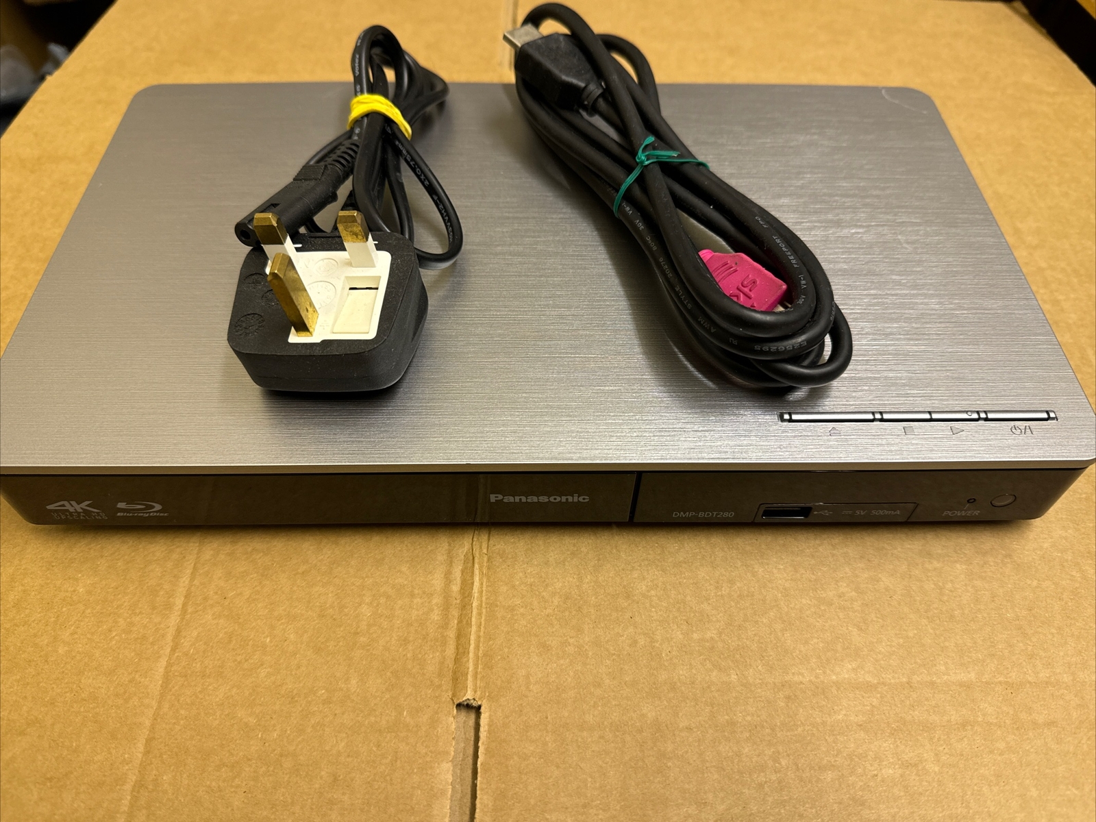 Panasonic DMPBDT280 BluRay DVD Disc Player With 4K (WITHOUT REMOTE