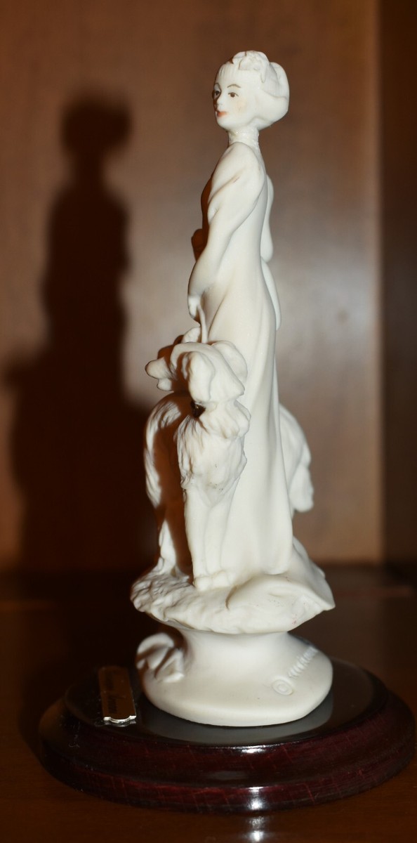 Giuseppe Armani Signed Florence Figurine Sculpture Blue N Crown
