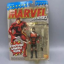 Marvel Super Heroes Daredevil Action Figure 1994 Toy Biz Exploding Grapple Hook