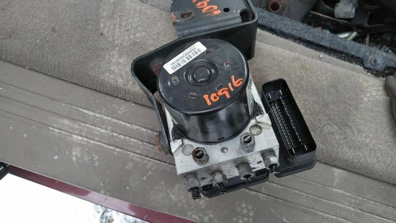 Насос антиблокировочный тормозной в сборе 2009-2010 Dodge Caravn Chrysler Town & Country от оригинального производителя - Изображение 3 из 4