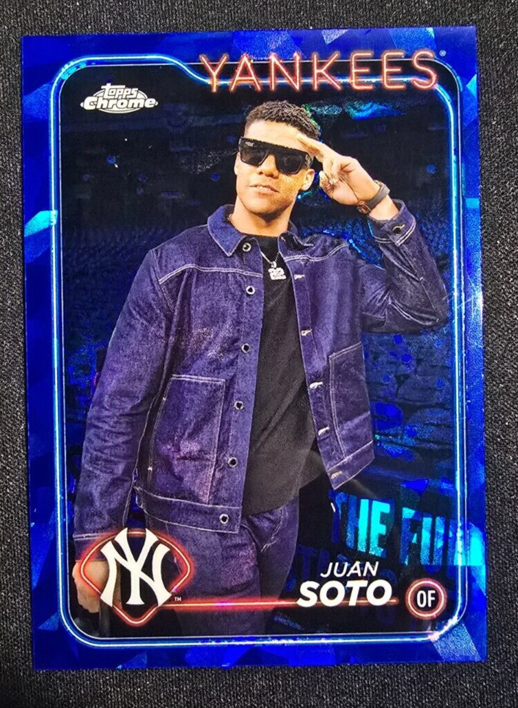 JUAN SOTO - 2024 Topps Chrome Sapphire SSP #50 New York Yankees Image Variation
