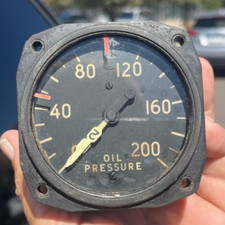WWII Part - Aircraft Instrument Dual Oil Press. Gage Type AN 5772-2 for #1 - #2