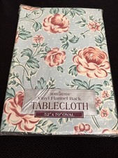 HomeTrends Tablecloth Vinyl Flannel Back 52"x70 Oval Floral New Old Stock