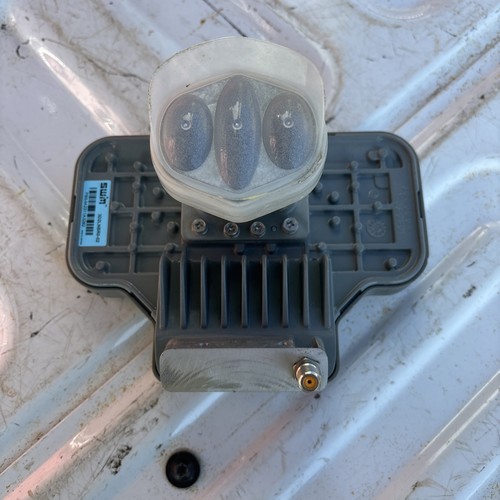 DIRECTV SWM3 4k  3D2LNBR0-02 SWiM 3 LNBF 22 TUNER