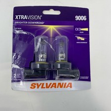Sylvania 9006 Xtravision Halogen Headlight Bulbs 2-pack White