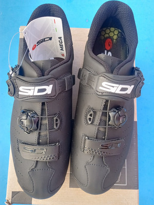 SiDi Ergo 5 Carbon MEGA ( 43 EU / 9 US mens) wide EE road shoes 3-bolt Italy new