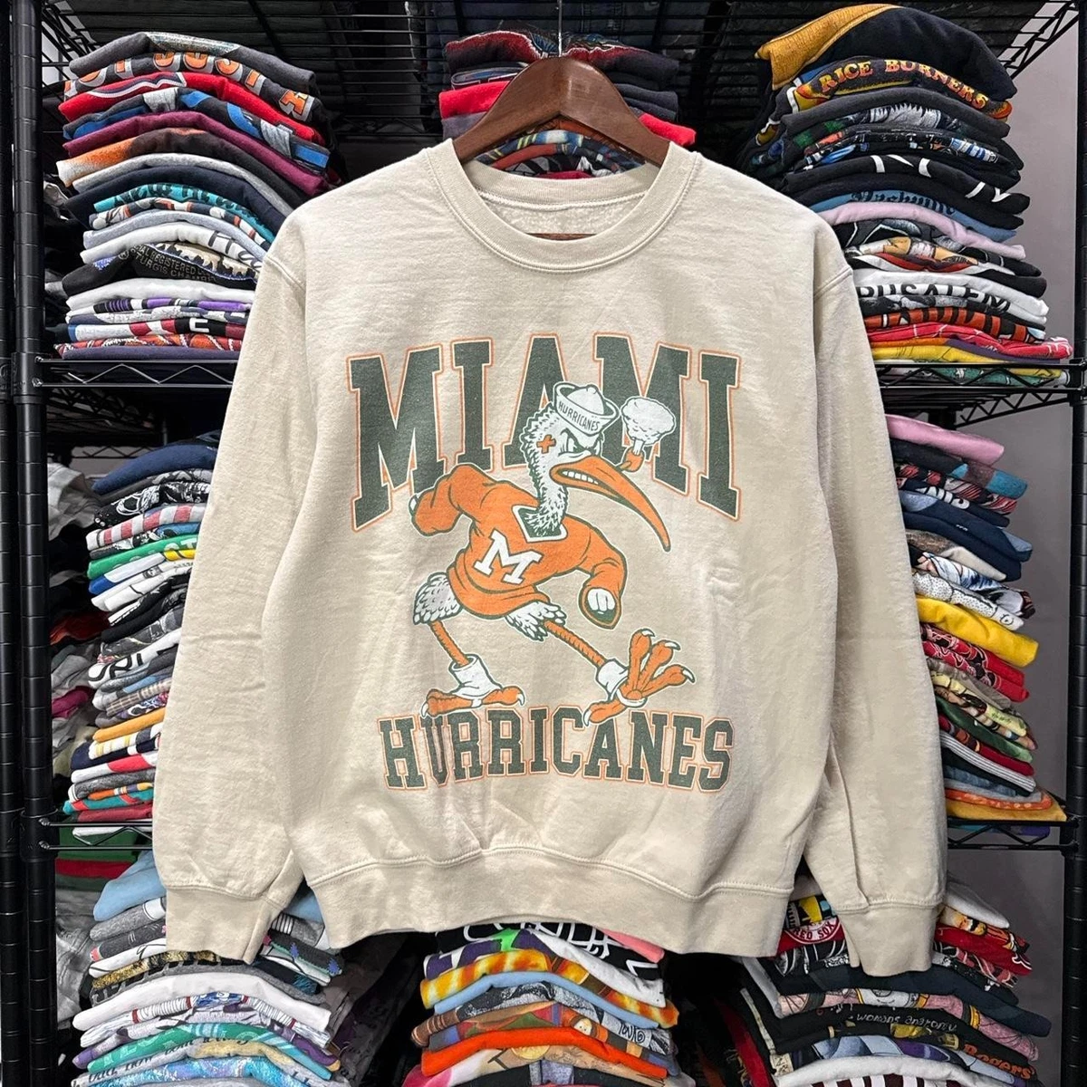 Sweat-shirt Unisexe à Logo NCAA - Neuf Avec étiquettes, Col Rond, Marque FunnyArtHub