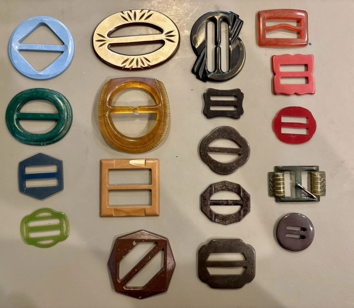 Bakelite Original Vintage Belt Buckles | eBay display picture 1