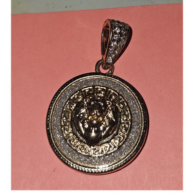 Vintage Gothic Gold Tone Lion Head Solar Medallion Radiant Disc Pendant Necklace