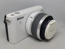 Nikon 1 J1 Mirrorless Digital Camera Nikkor 10-30mm 3.5-5.6 Lens White Working 3