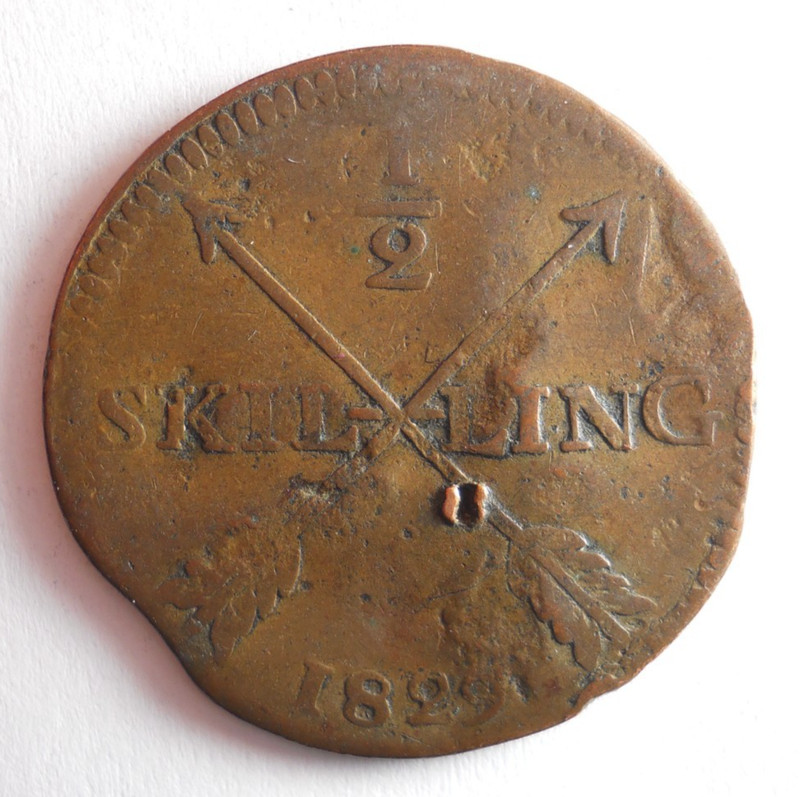 1829 SWEDEN 1/2 SKILLING - Low Mintage Vintage Coin - Big Value - LOT #J30