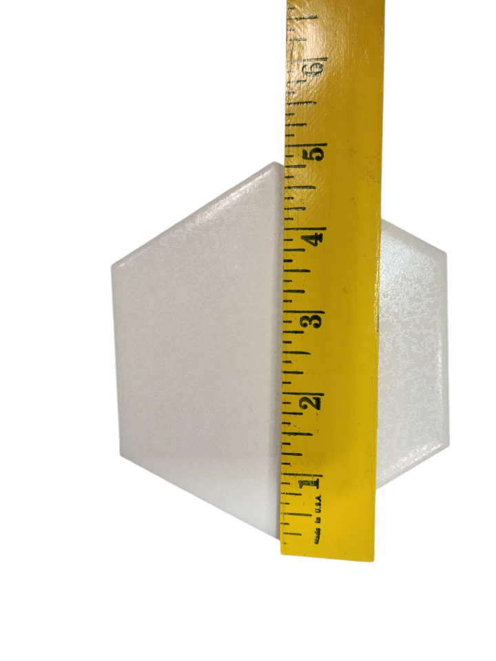 Azulejo de cerámica blanco roto hexagonal FT metro vintage mediados de siglo moderno cristalino Foto 4 de 4