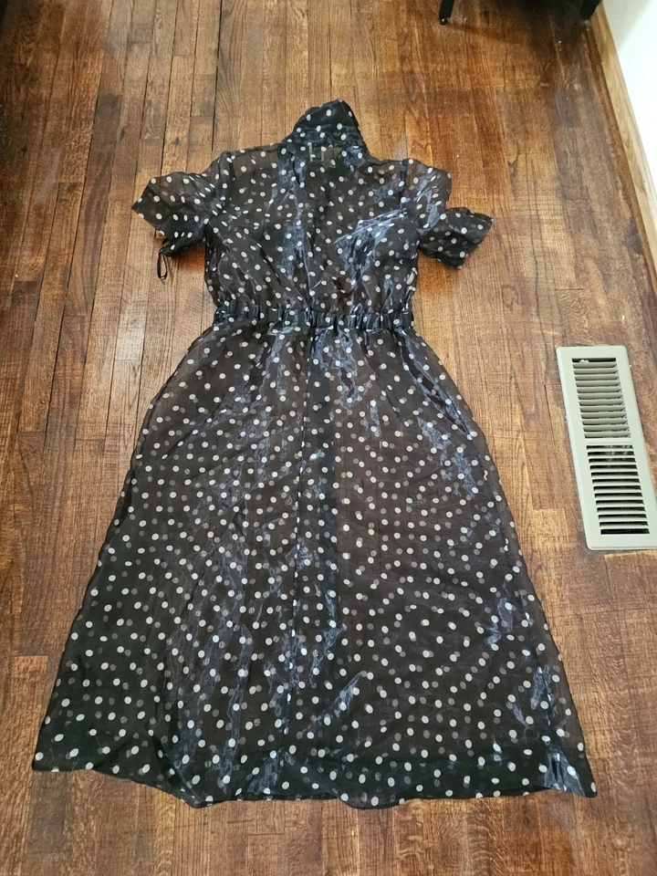 Maxi Vestido Anne Klein Lunares Transparente Capas Muñeca Bebé Coqueta Núcleo 12 Foto 3 de 4