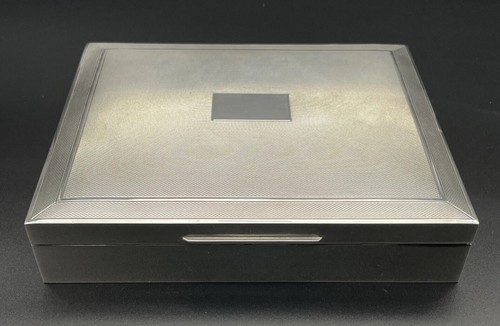 Fine English Sterling Silver Tobacco Box Machine Turned Decorations Art Deco - Picture 1 of 14