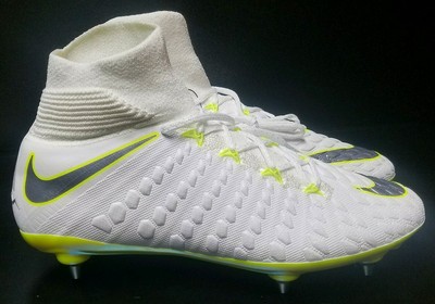 nike hypervenom phantom 3 elite low