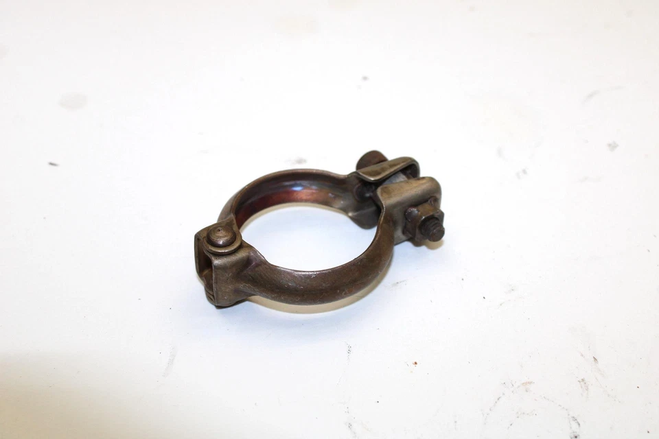 Banda de tubo de escape Yamaha Rx1 2003 (única) (con perno) 8FA-14715-00-00 Q2450 Foto 4 de 4