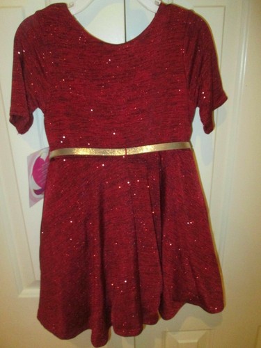 NWT Youngland Size 4 girls red sparkly dress with gold belt MSRP $48.00 - Picture 3 of 5