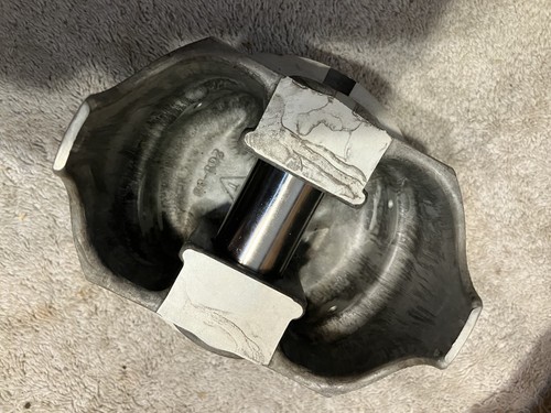 RARE Set of 8 GM NOS 454 LS6 pistons 030 over size w/pins OEM Part # 12529559 - Foto 7 di 13