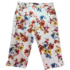 Gloria Vanderbilt - Women's Size 16 Capri Jeans Amanda White Floral 5-Pocket